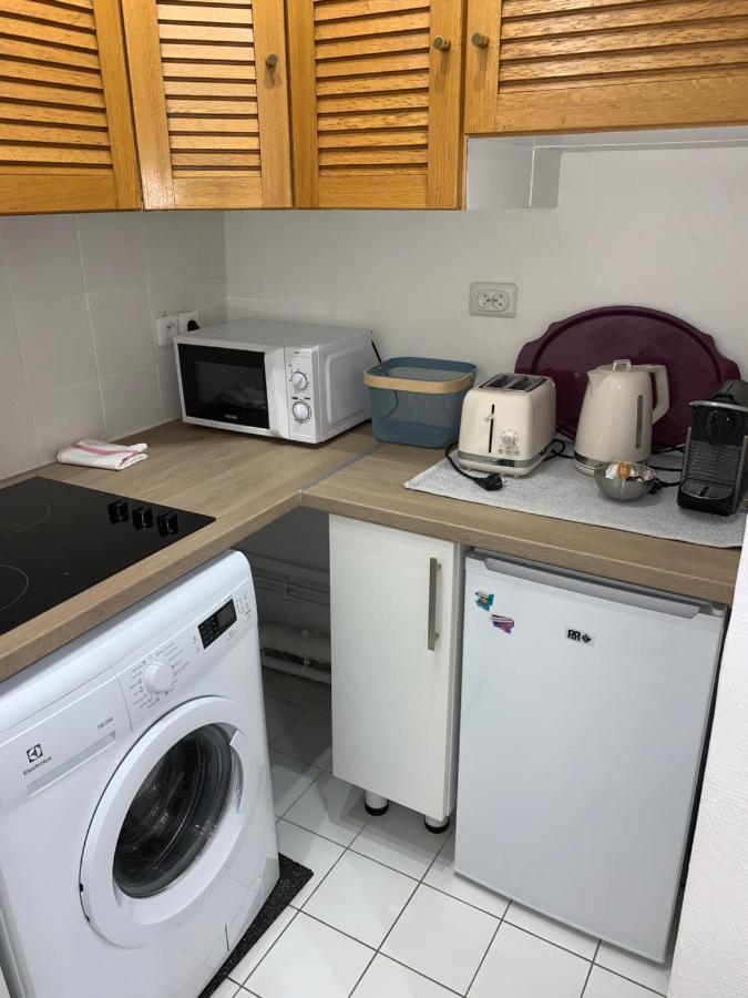 Top Apartment First av Ternes Paris Eksteriør bilde
